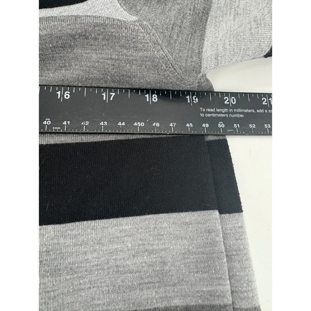Mecca‎ Mens Gray Black Striped Short Sleeve Polo Shirt Size S Casual